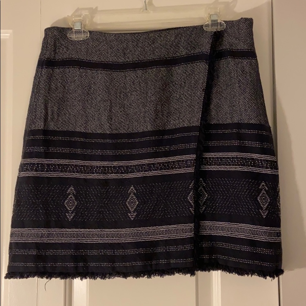 Loft black patterned faux wrap skirt